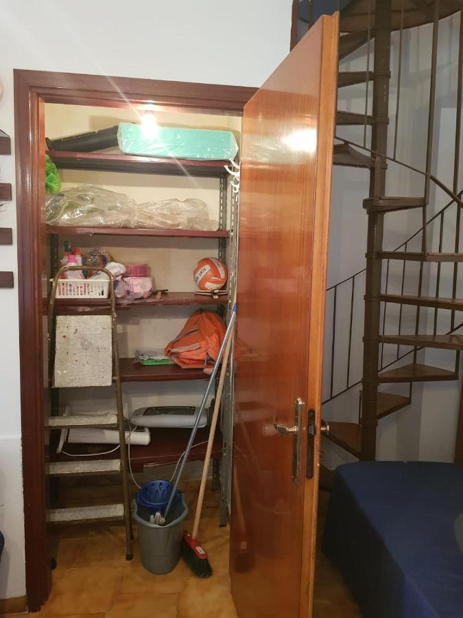 브롤로 Casa Tranquilla E Luminosa Con Terrazzo A Due Passi Dal Mare 아파트 외부 사진